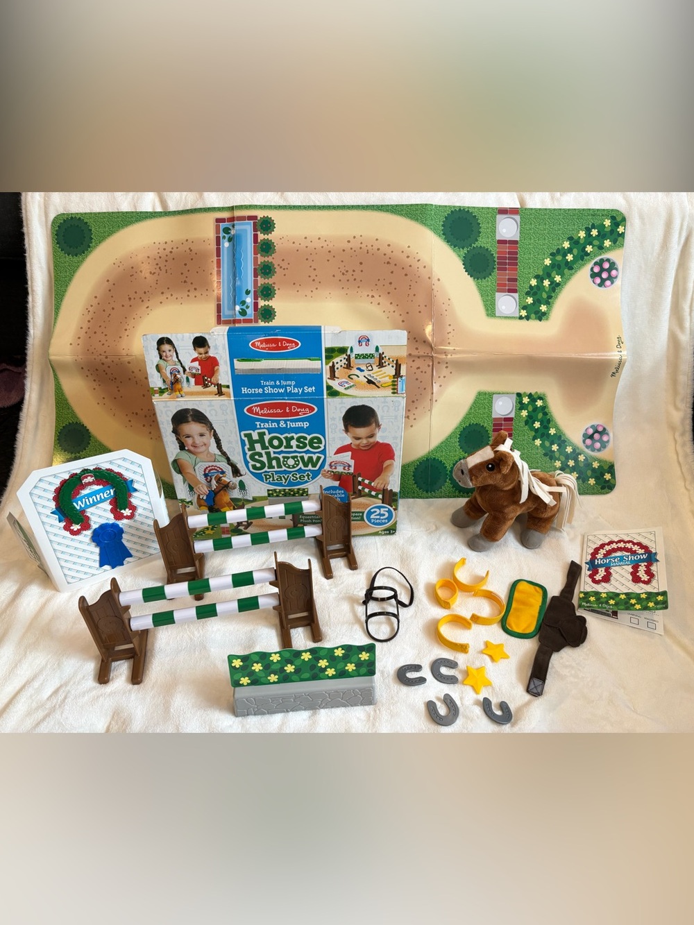 Melissa & Doug Train and Jump Horse Show Playset